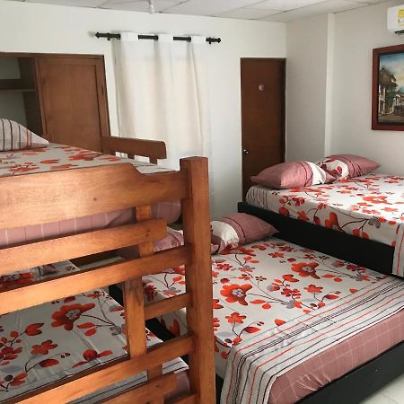 Hospedaje Caribe Express Apartment Cartagena ภายนอก รูปภาพ