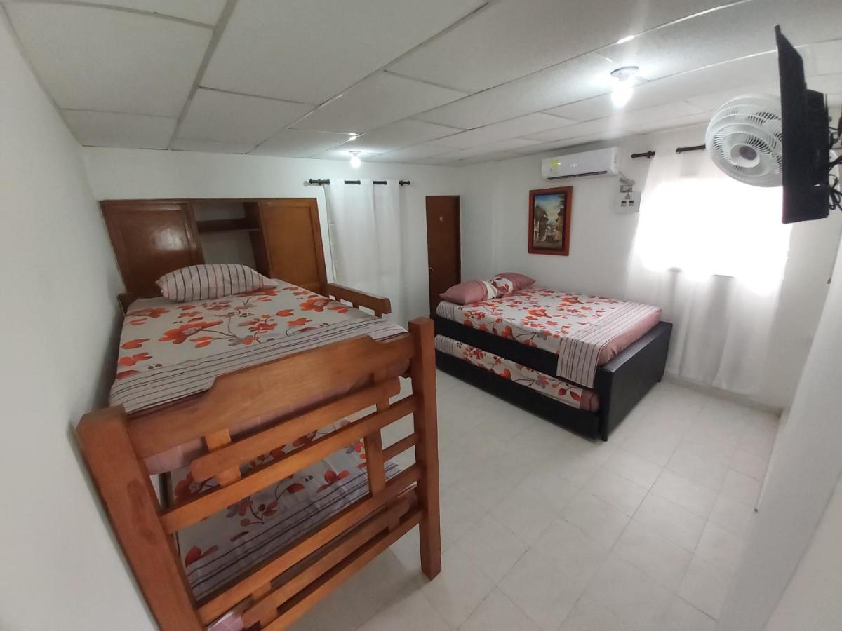 Hospedaje Caribe Express Apartment Cartagena ภายนอก รูปภาพ