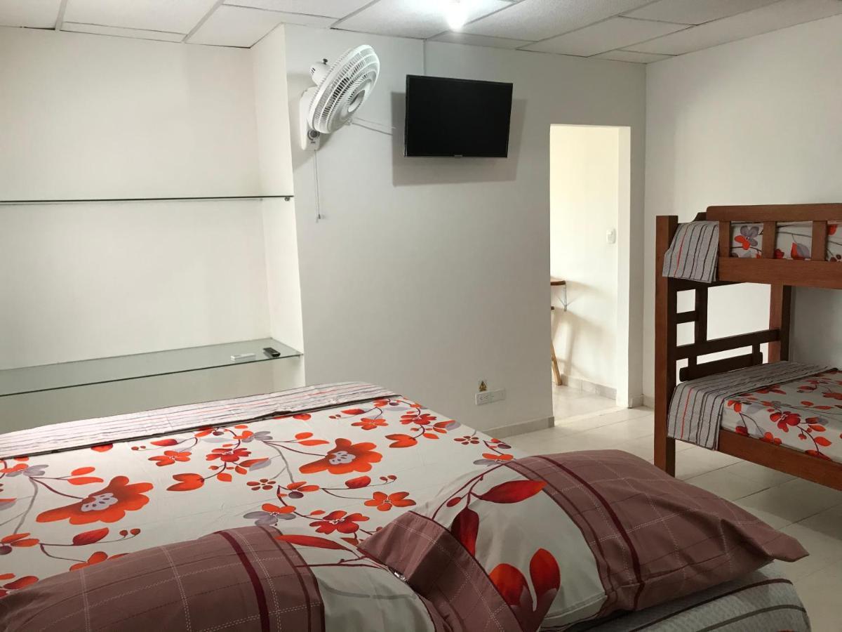 Hospedaje Caribe Express Apartment Cartagena ภายนอก รูปภาพ