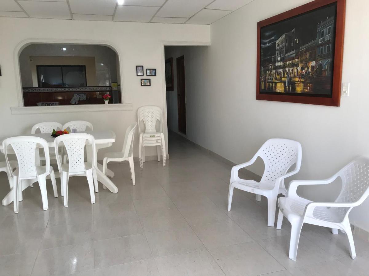 Hospedaje Caribe Express Apartment Cartagena ภายนอก รูปภาพ