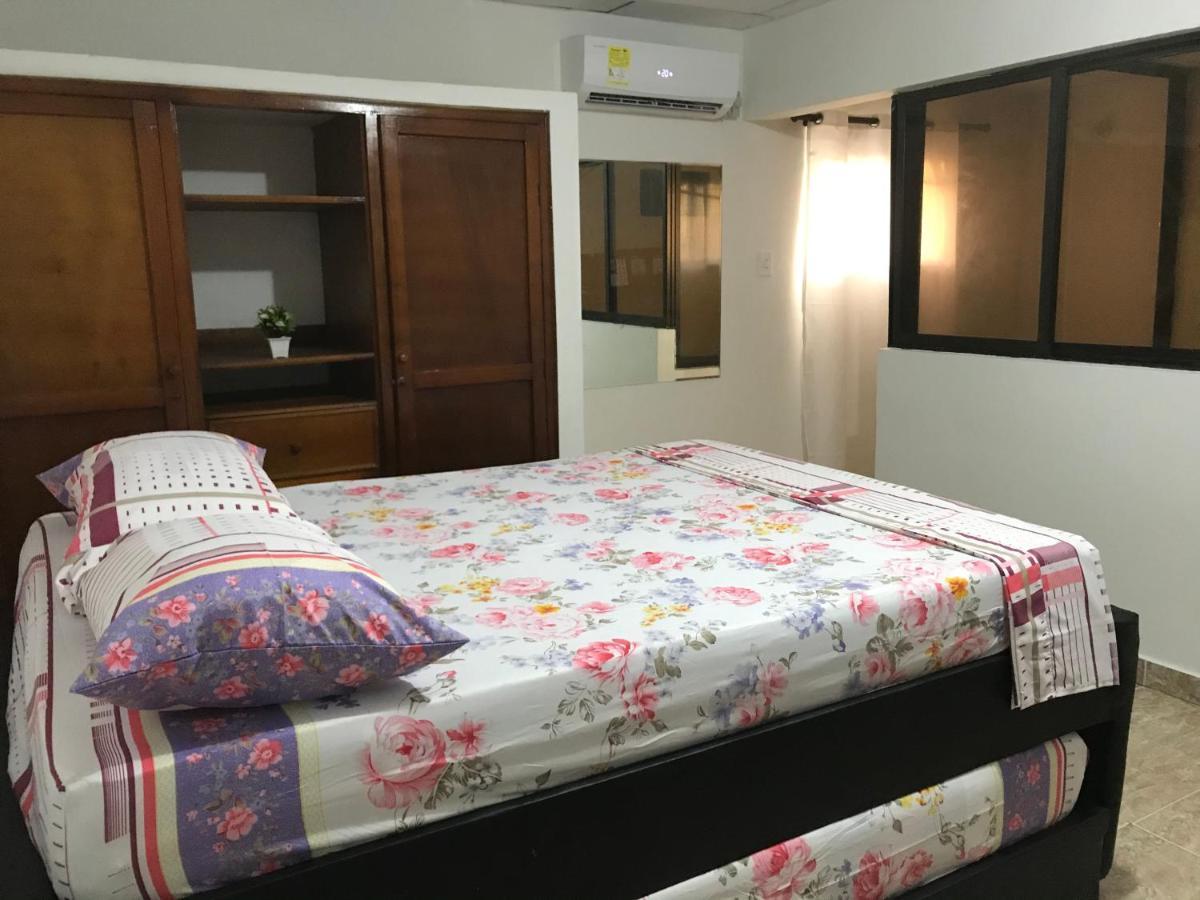 Hospedaje Caribe Express Apartment Cartagena ภายนอก รูปภาพ